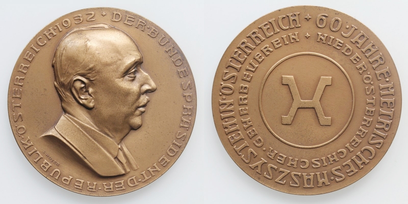 AE-Medaille Bundespräsident Miklas 1952 v. Hujer